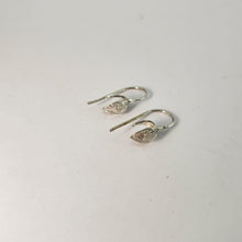 Load image into Gallery viewer, Stylised Snowdrop Earrings