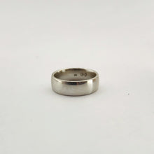 Load image into Gallery viewer, Classic Wedding Band - Half Round 6mm
