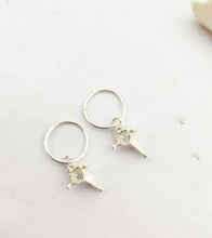 Load image into Gallery viewer, Mini Vertibrae Hoops