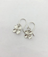 Load image into Gallery viewer, Hydrangea Flower Dangle Earrings