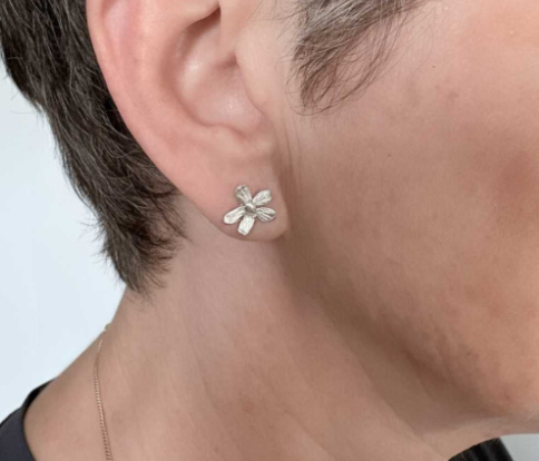 Flora Stud Earrings - Sterling silver