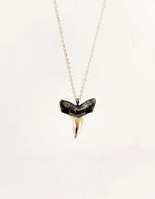 Load image into Gallery viewer, Niho Pendant - Sterling silver