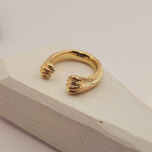 Load image into Gallery viewer, Bear Hug Ring - 9ct Yellow Gold