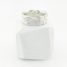 Load image into Gallery viewer, Feather Ring - Silver