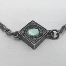 Load image into Gallery viewer, This statement necklace handcrafted by NZ jeweller Vaune Mason features hand-twisted silver chain links and a one-of-a-kind setting.