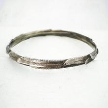 Load image into Gallery viewer, The feather bracelet in oxidised sterling silver from iconic NZ jewellery brand The Wild.