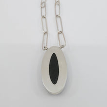 Load image into Gallery viewer, Beach Pebble Necklace
