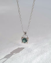 Load image into Gallery viewer, Future Artifacts Moss Agate Necklace
