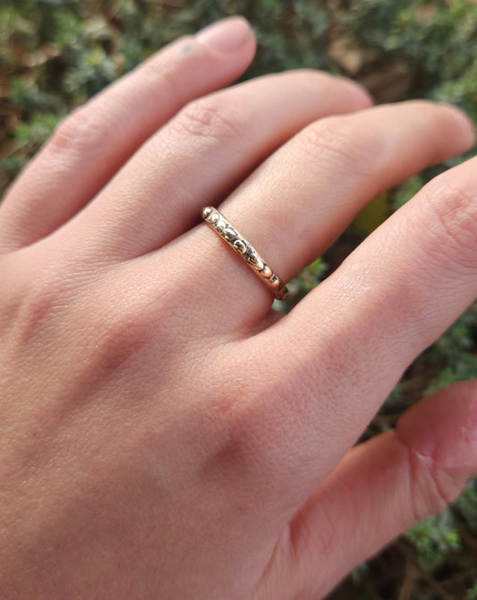 Fluid Stacking Ring - 9ct Gold