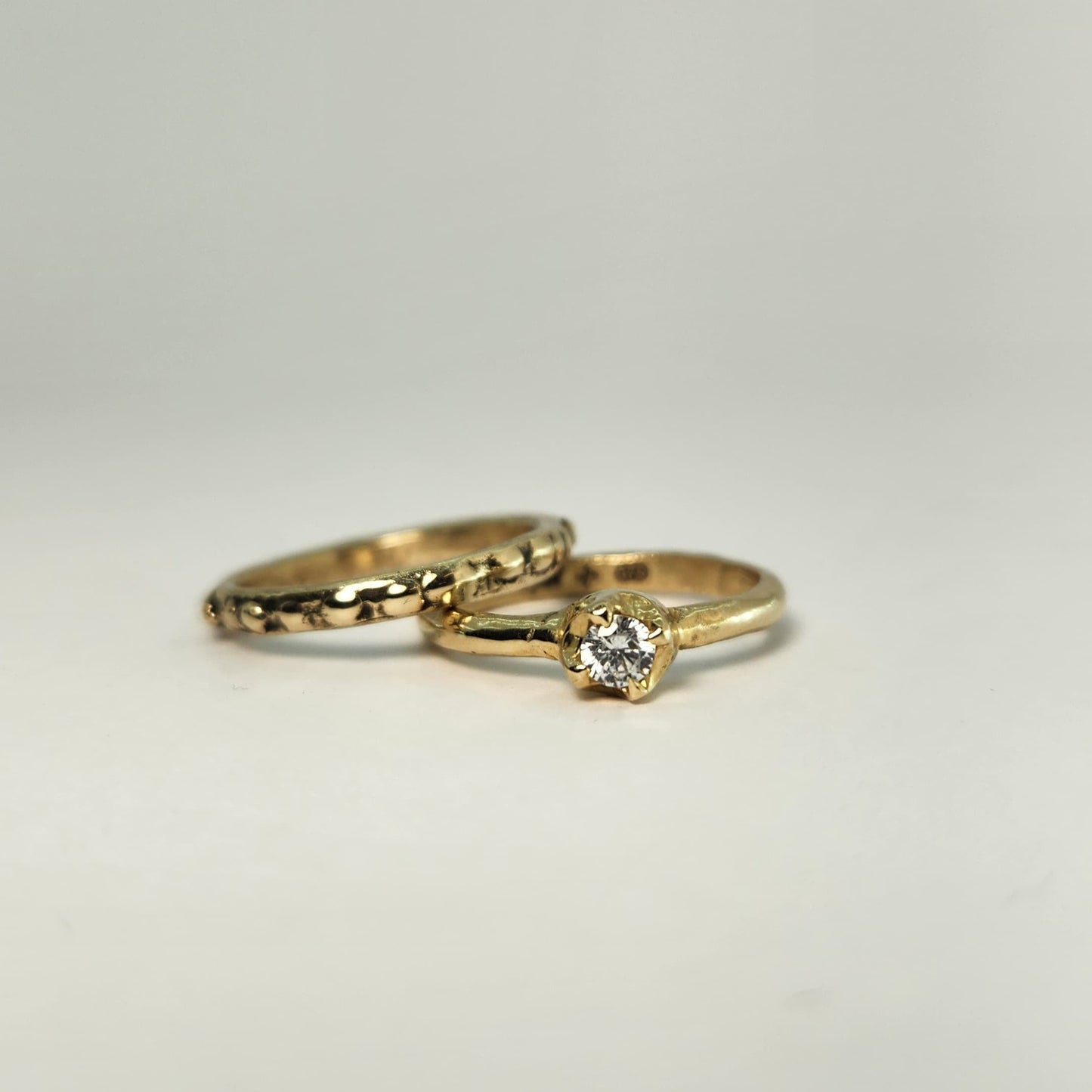 Fluid Stacking Ring - 9ct Gold