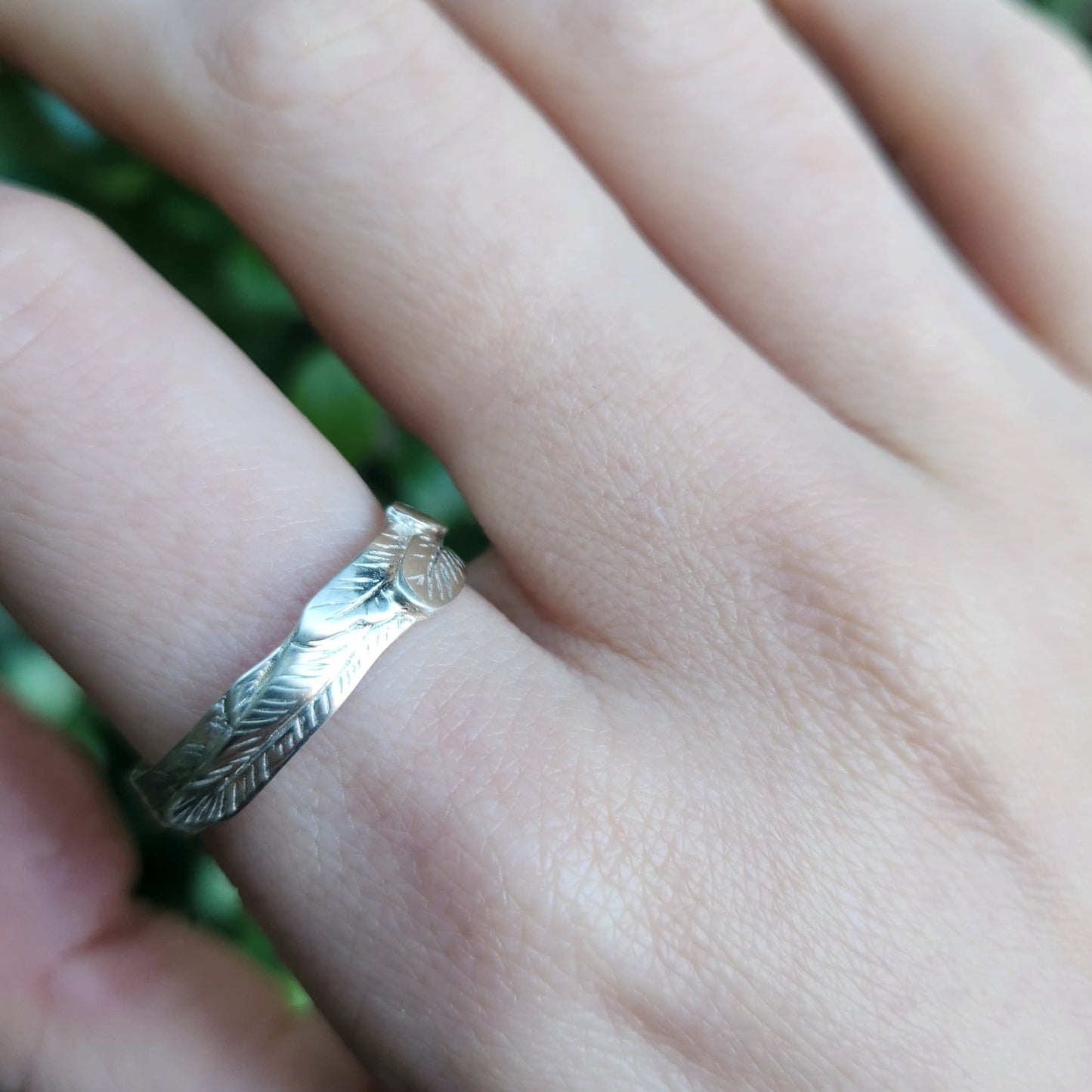 Slim Feather Ring - Silver