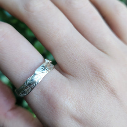 Slim Feather Ring - Silver