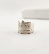 Load image into Gallery viewer, Matariki Maunga Ring in Bright Silver
