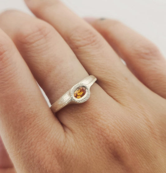 Kowhai Seed Ring - Sapphire