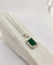 Load image into Gallery viewer, Future Artifacts Green Onyx Necklace
