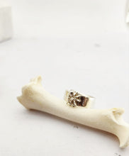 Load image into Gallery viewer, Spider Ring
