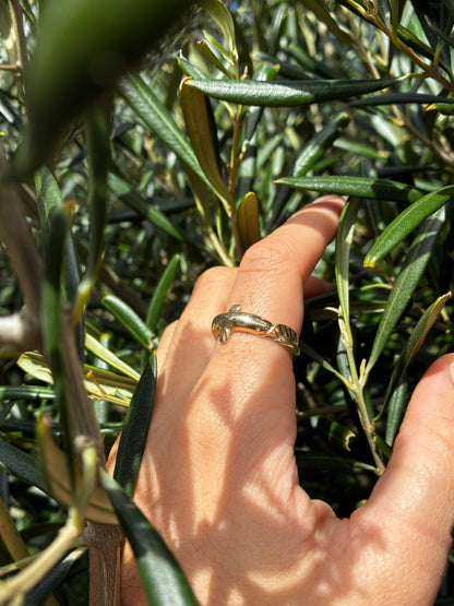 Tuna Ring - 9ct yellow gold