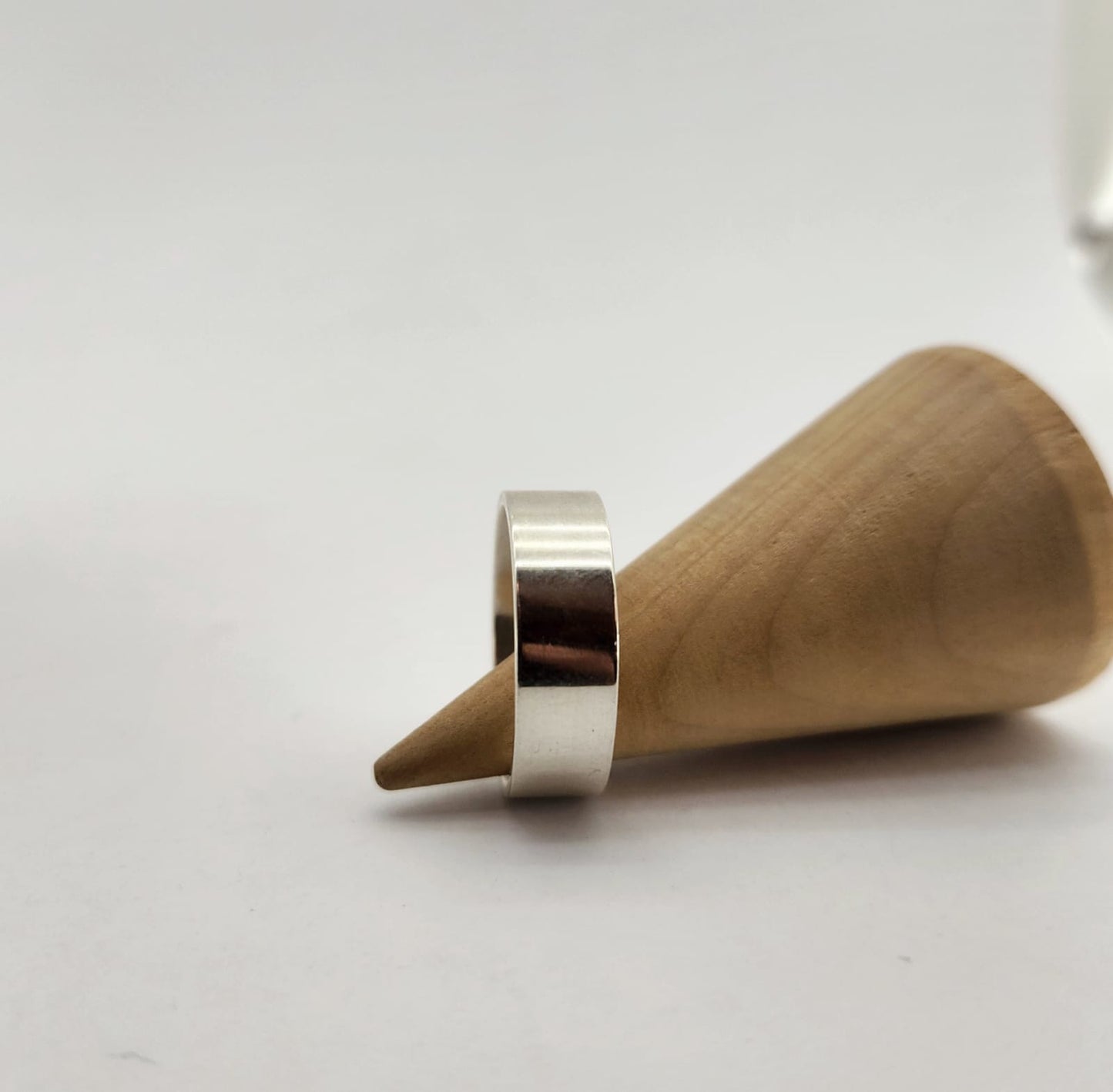 Classic Wedding Band - Flat Band 6mm