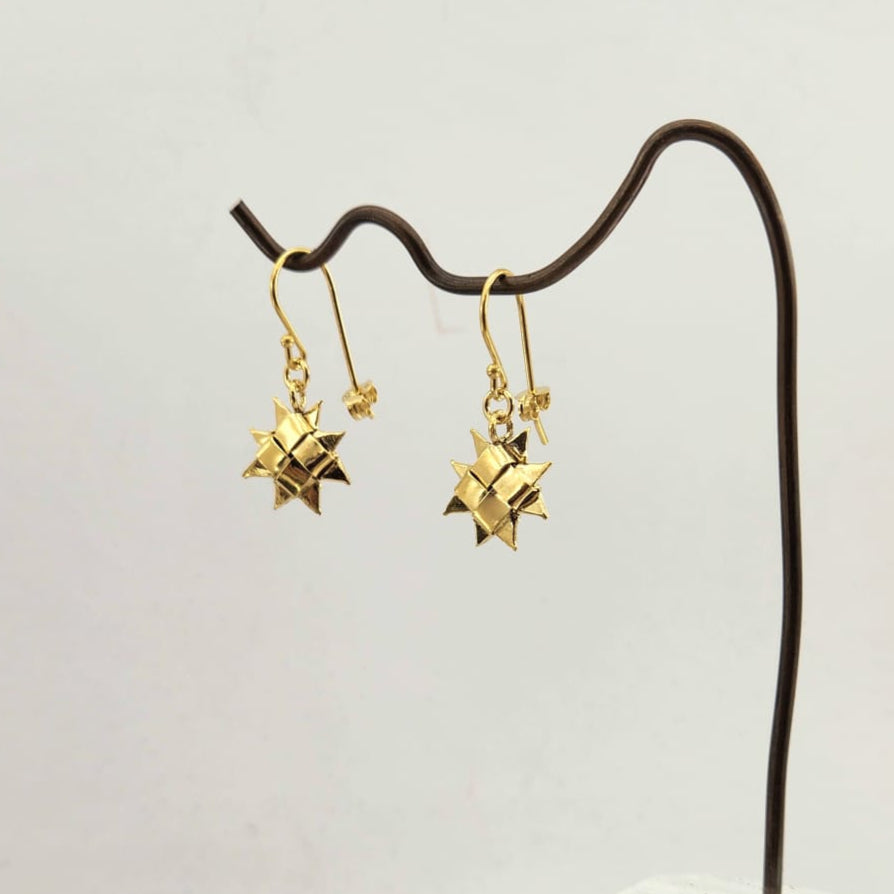 Whetū (Star) Earrings - Gold Plated