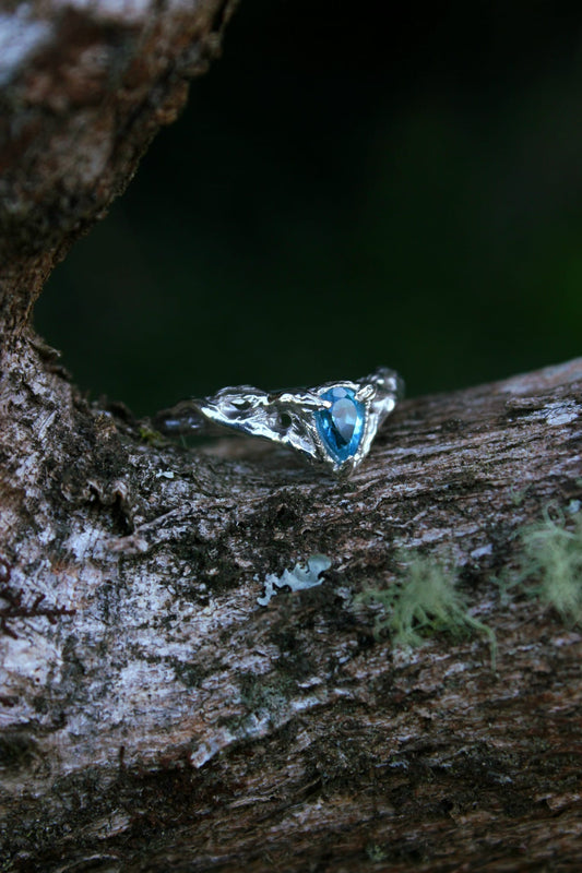 Dryad Fairy Crown Ring - Topaz & Sterling Silver