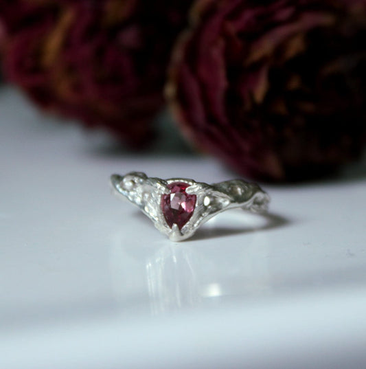 Dryad Fairy Crown Ring - Lab Grown Pink Sapphire & Sterling Silver