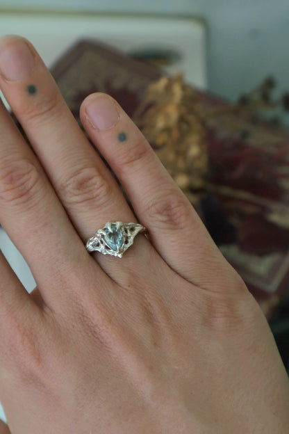 Nocturna Ring - Sterling Silver & Topaz
