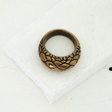Load image into Gallery viewer, The Tuatara Ring is carved with a scale texture inspired by the skin of the endangered Tuatara. Hand crafted in NZ by The Wild Jewellery.
