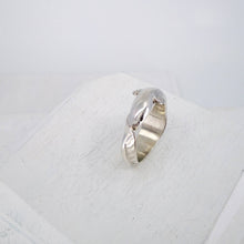 Load image into Gallery viewer, The Tuna ring in sterling silver. Handmade NZ jewellery by Vaune Mason.
